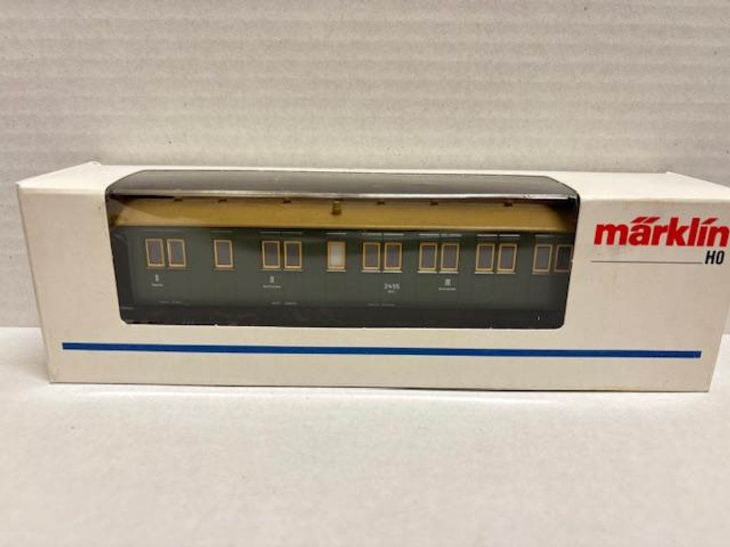 MÄRKLIN H0 Personenwagen BCCi 2455 2./3. Klasse Würtemberg Produktbild 