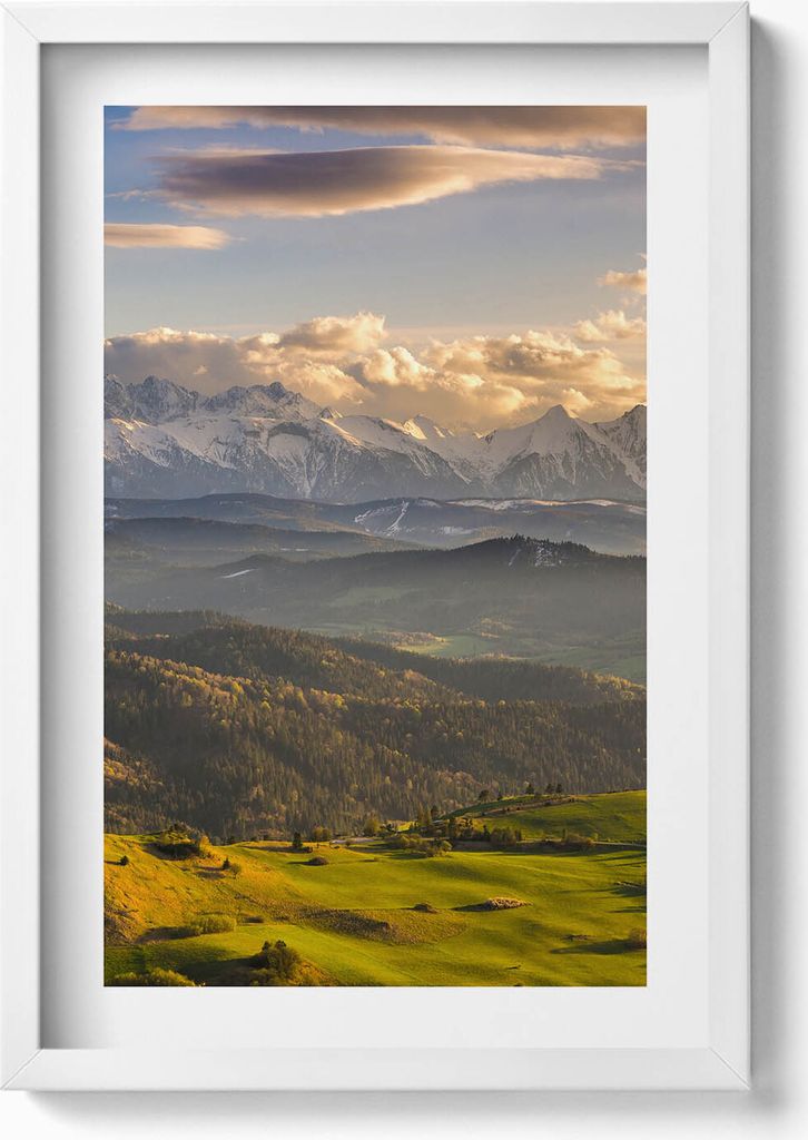 Hoher Gipfel im Pieniny-Gebirge– Wandbild mit Rahmen – Gerahmtes Bild – Wanddekoration – 40x60 cm – Weiß