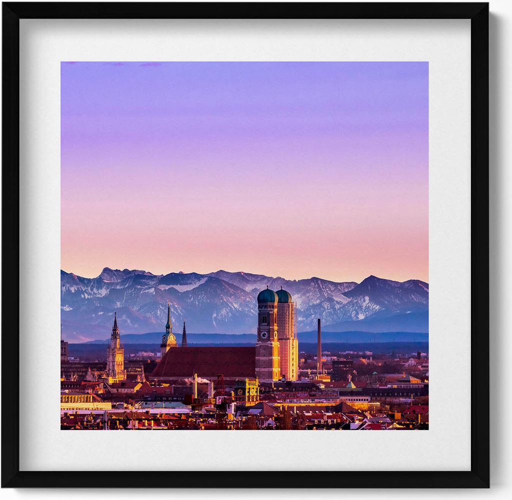 Deutsche Alpen in München– Wandbild mit Rahmen – Gerahmtes Bild – Wanddekoration – 50x50 cm – Schwarz Rahmen