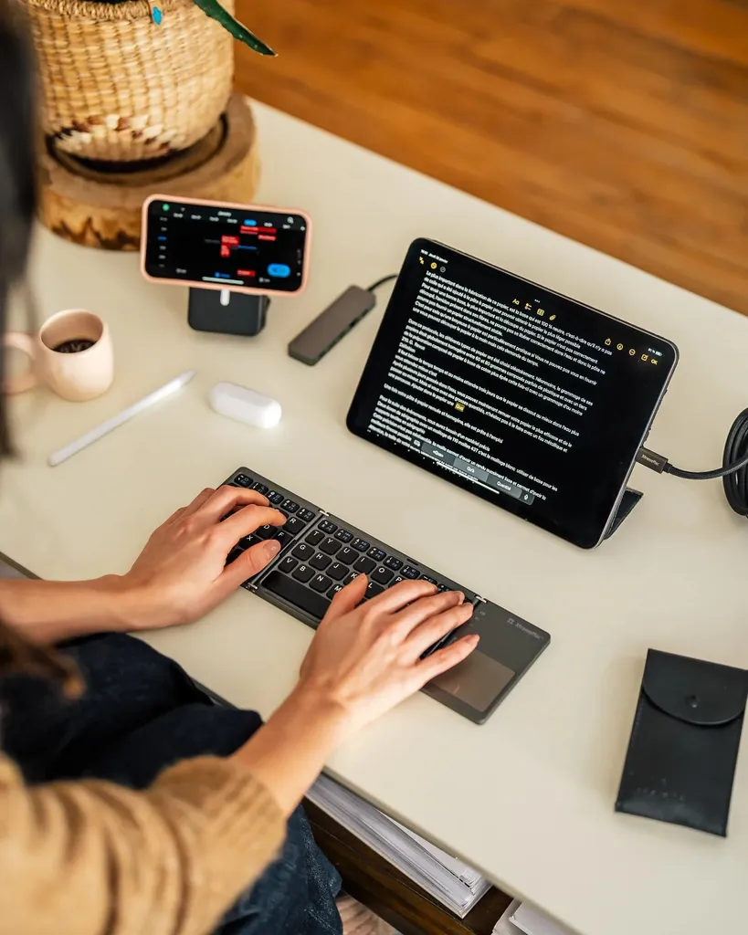 Clavier sans fil Bluetooth pliable et pavé numérique rechargeable USB
