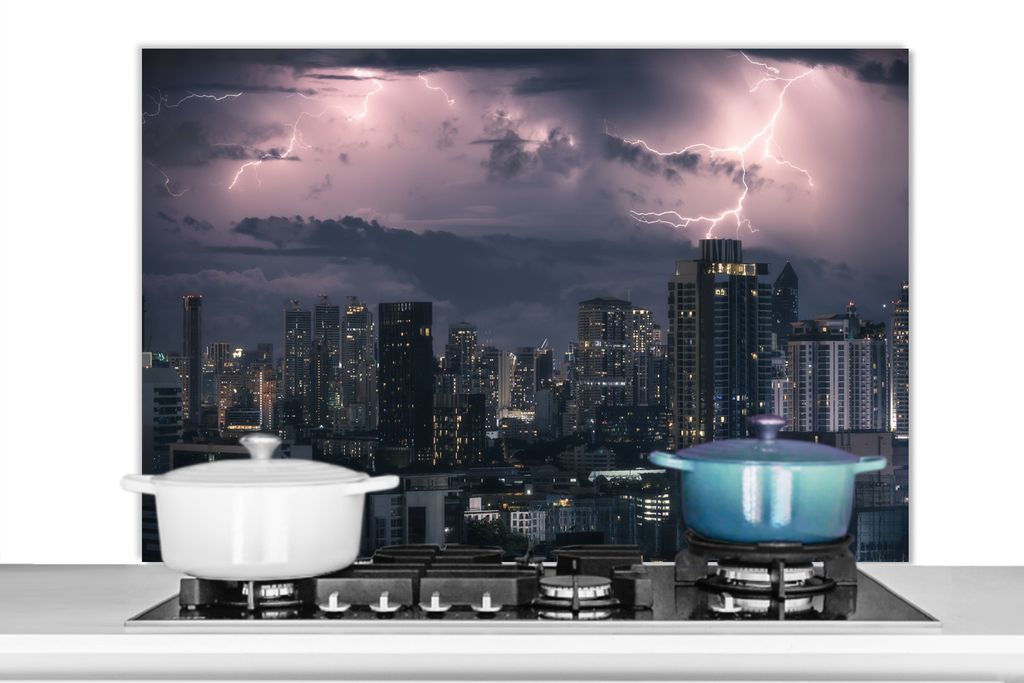 KitchenYeah Spritzschutz Küche - Küchenrückwand - Wandschutz für Herd und Spüle - Gewitter über Bangkok 100x65 - Alu-Dibond (Alternative zu...