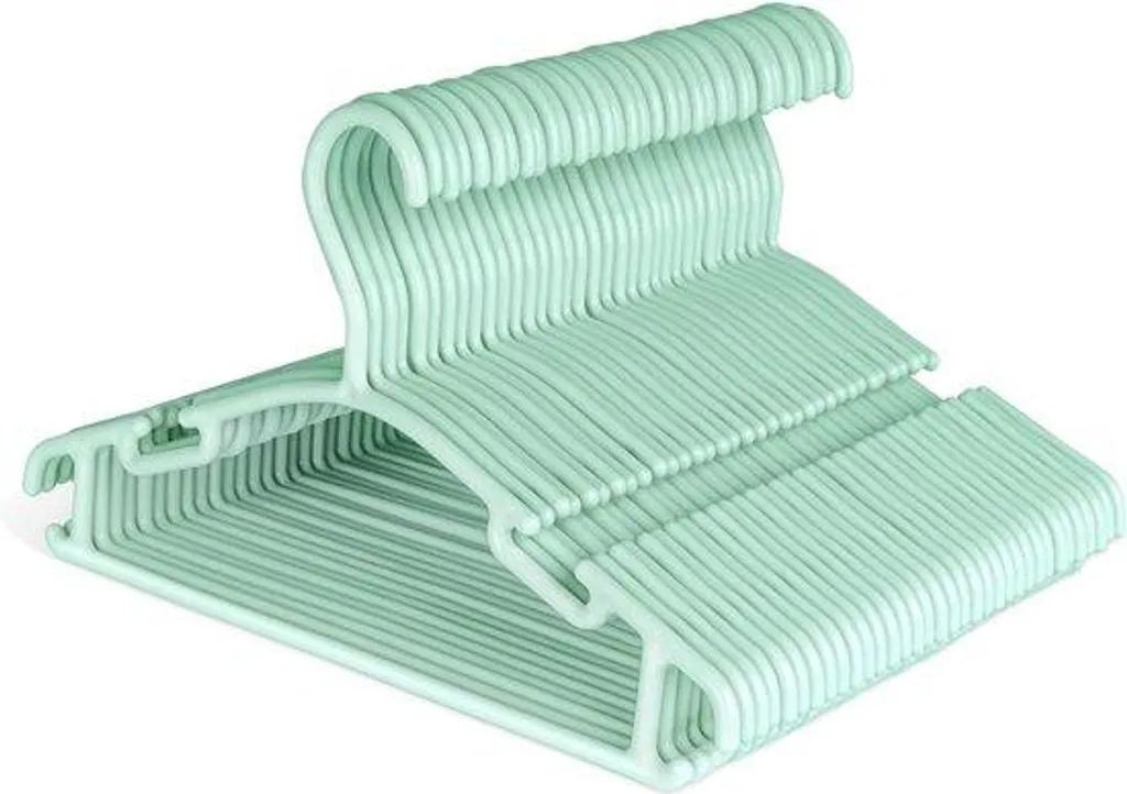 Cintres verts 27 cm en plastique : organiser la penderie des enfants