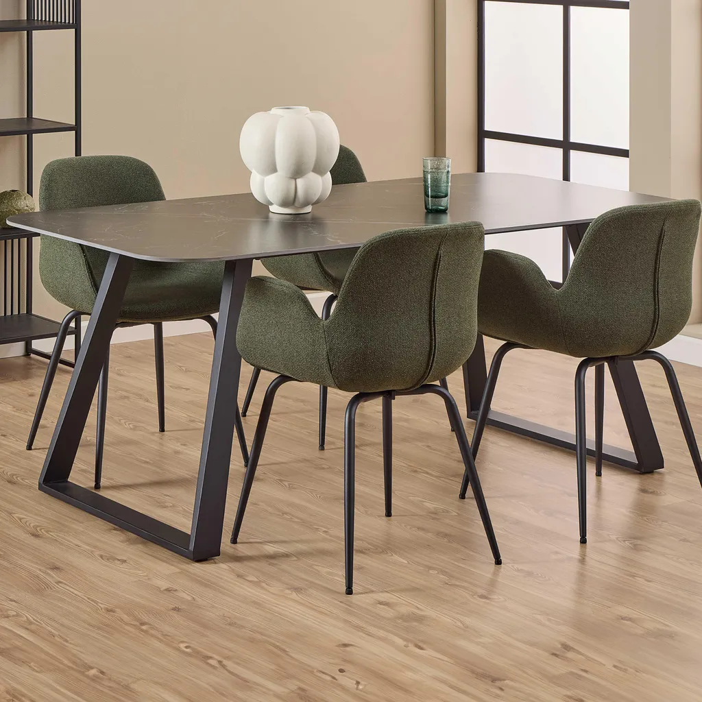 Table de salle à manger noire Antalya 180cm pour recevoir et dîner