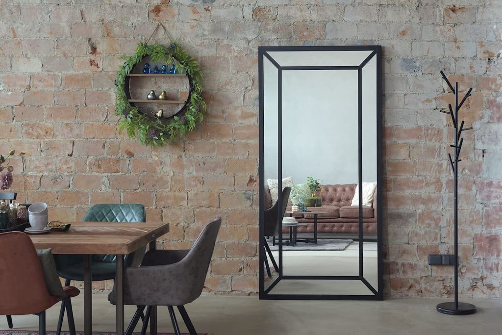 Varada Loft - Designspiegel Model: Tribus - 80 x 120 cm