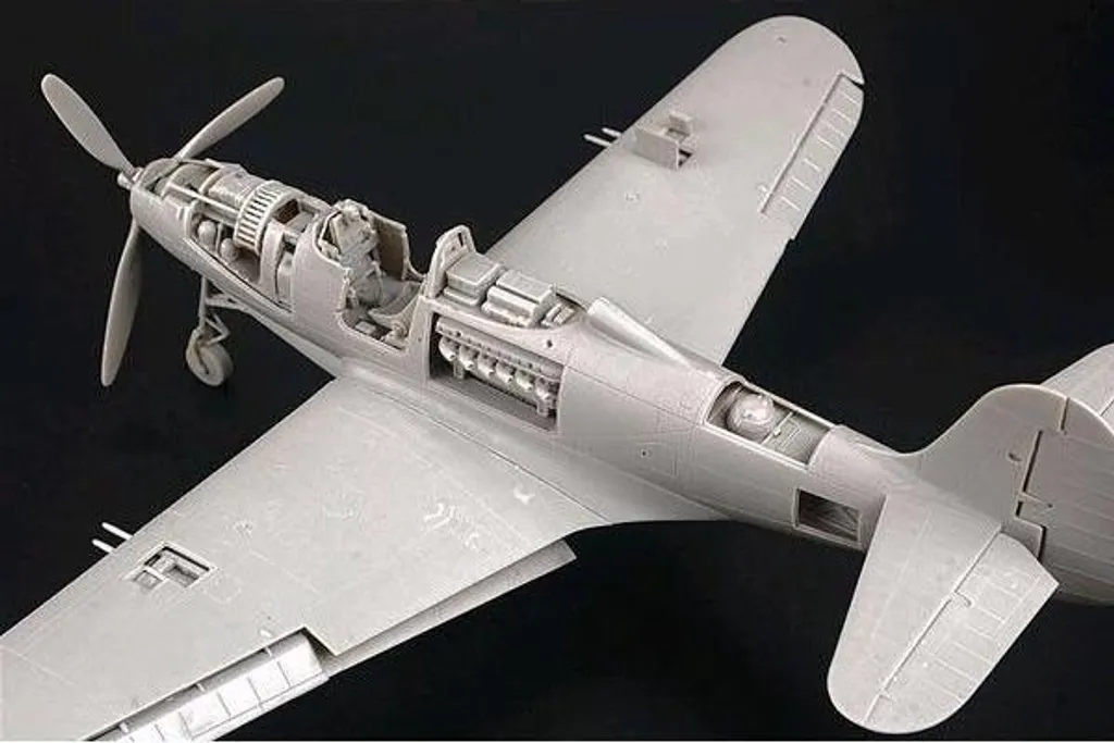 Maquette P-39 Kitty Hawk KH32013 sans défaut d'ajustement au 1/32