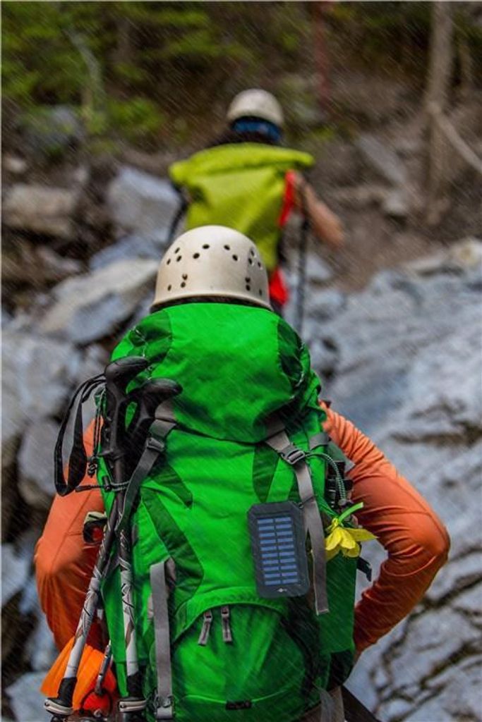 Powerbank Outdoor 8.000mAh, so svietidlom, IP45 Obrázok produktu 8