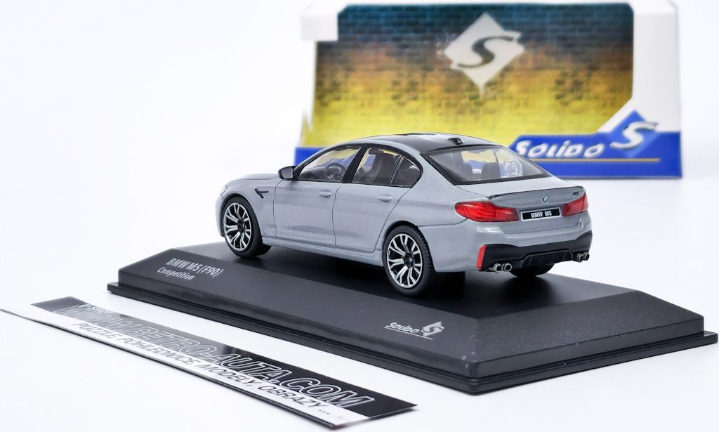 SOLIDO 1:43 BMW M5 F90 Competition Grey 2022 - Voiture Miniature De Collection SOLIDO 1:43 BMW M5 F90 Competition Grey 2022 - Voiture Miniature De Collection