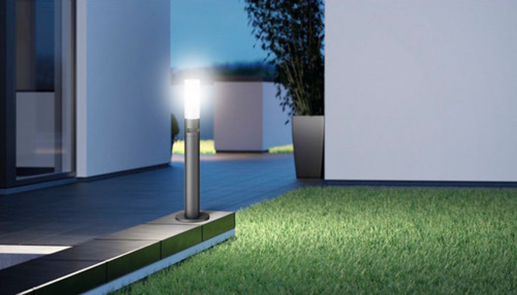 Steinel LED Sensor Wegeleuchte 8,5W 575 lm 3000 K warmweiß Produktbild 