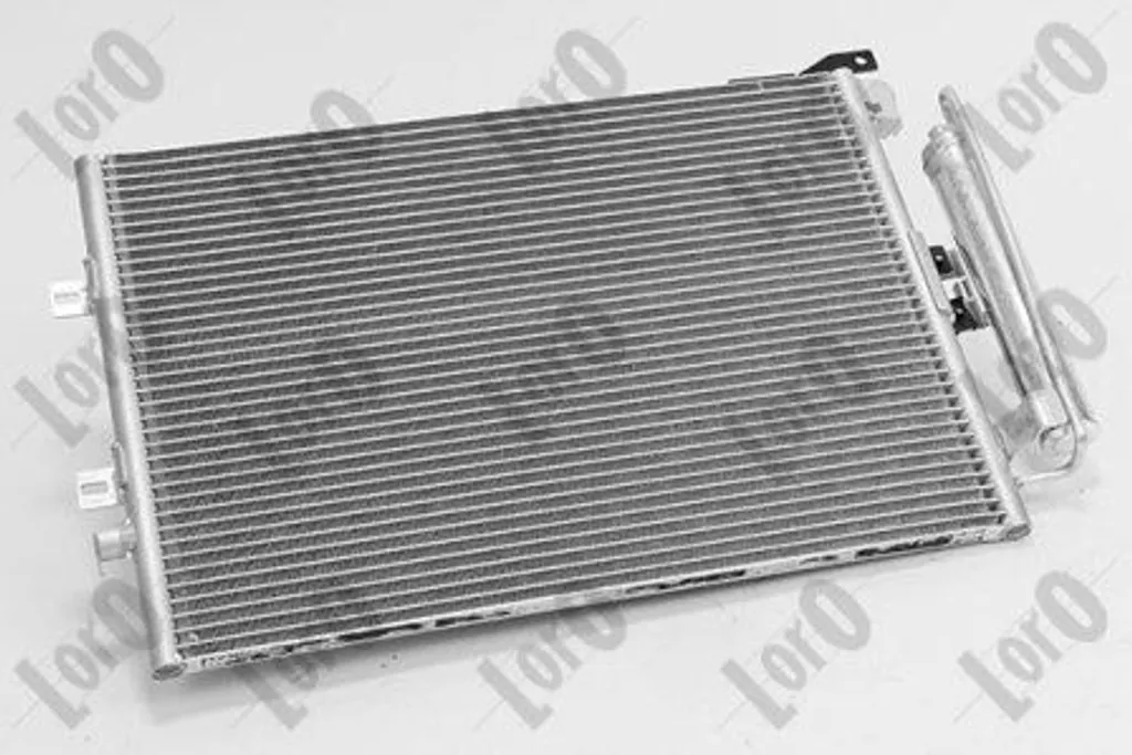 Condenseur de climatisation Clio III et Modus pour un air frais en voiture