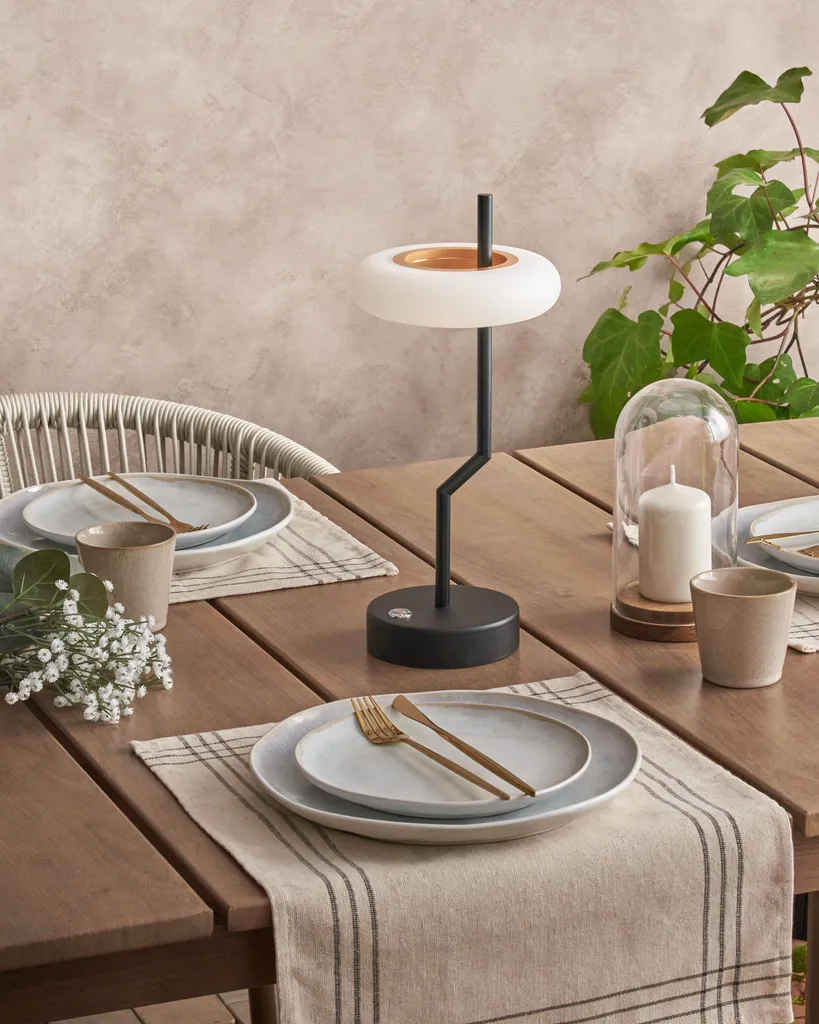 Luminaire de table noir style industriel en métal chic pour salon - 6