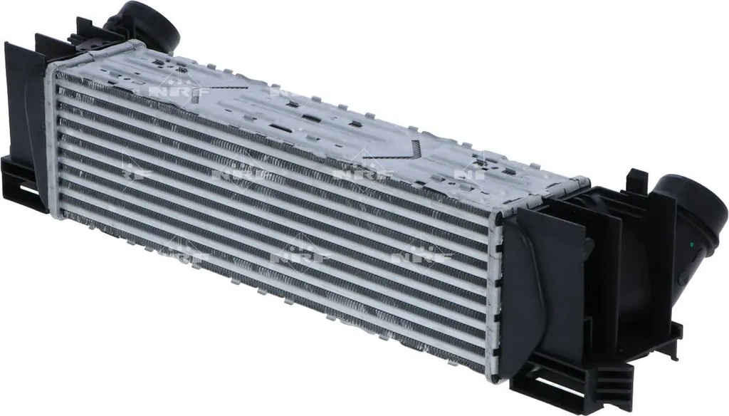 Intercooler BMW Série 1 à Ailettes Brasées NRF - Refroidissement Max - 13