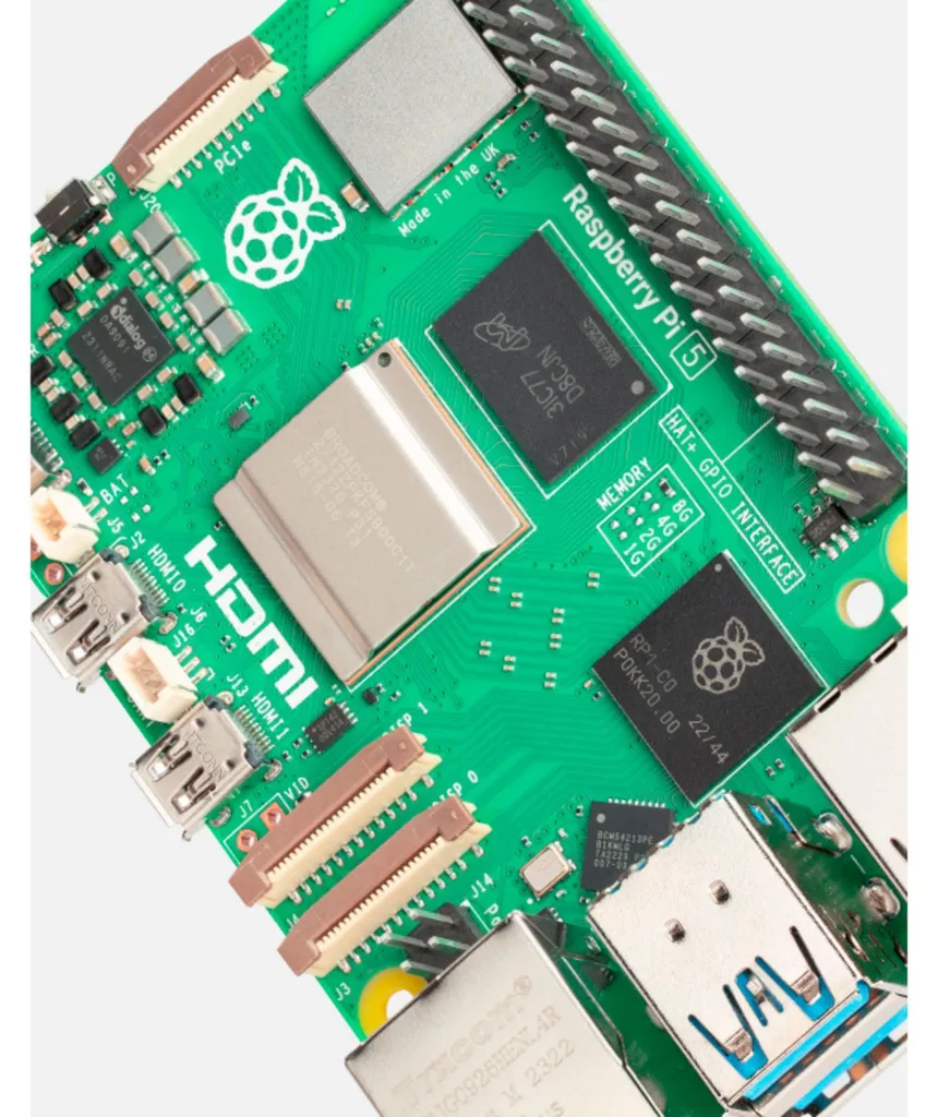 Raspberry Pi 5B 8GB haute performance avec CPU 2.4GHz et USB 3.0 rapide