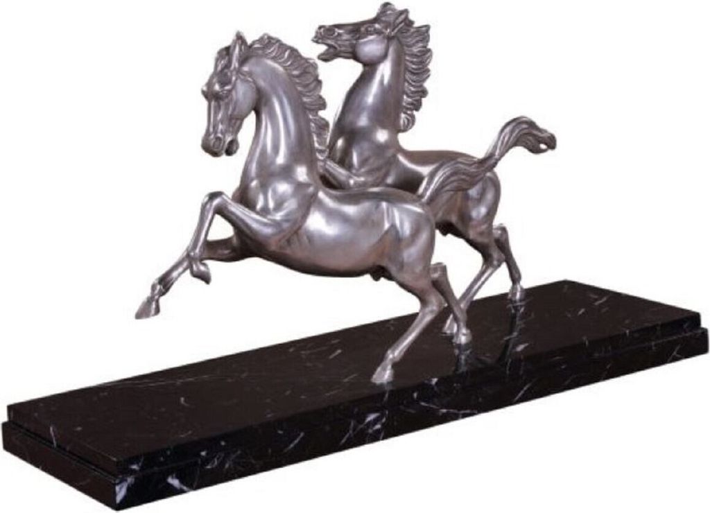 Casa Padrino Luxus Bronzefiguren Pferde Silber / Schwarz 80 x 25 x H. 43 cm - Elegante Versilberte Deko Bronze Skulpturen mit Marmorsockel
