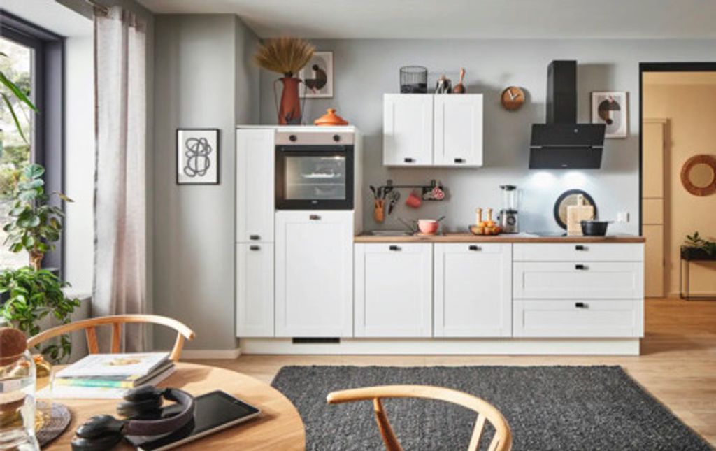 PICCANTE Plus Küchenzeile ohne Geräte Bella 290 cm weiß matt vormontiert Variante links 4067368007849