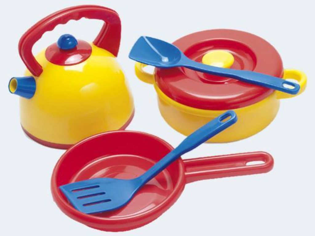 Dantoy Kettle and Pot Set, Role Play Set with 7 Pieces Including Utensils Pretend Play Toys for Kids - Multi-Colour