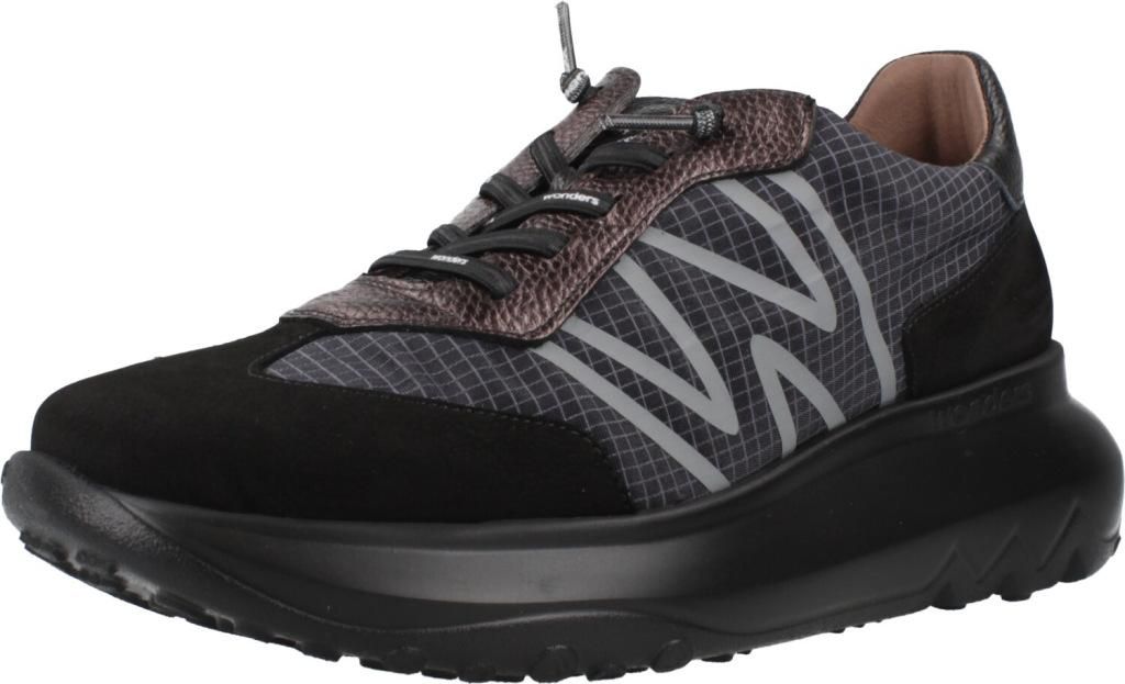 Wonders WIP 225-A-4001-NE in Black color size 39