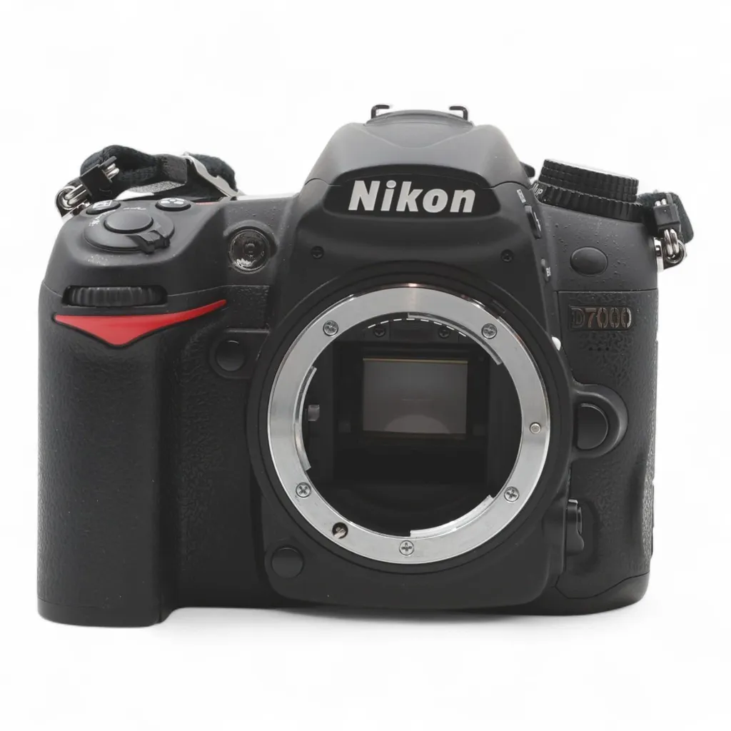 Nikon D7000 Reflex Haute Résolution 16,2 Mégapixels avec Capteur CMOS