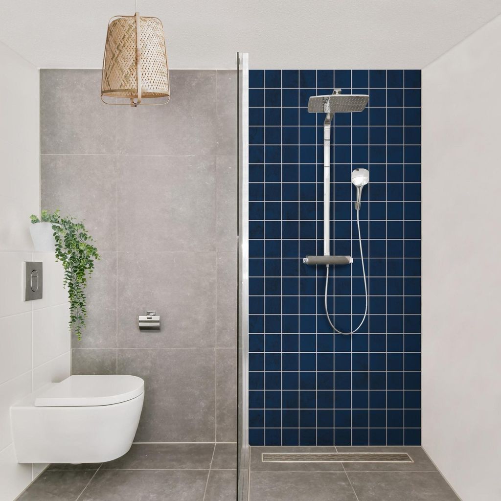 Duschrückwand mit Motiv selbstklebend - 0.35 mm Wandpaneel wasserfest Design blau Fliesenoptik Badrückwand fugenlos Smart matt 80x200 cm