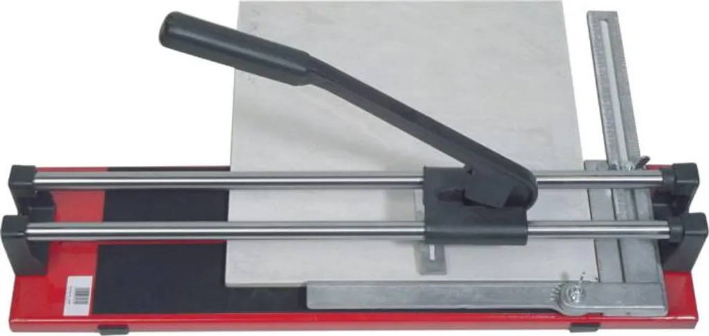 Couper des flans de zinc avec précision : STUBAI Alufix 420 mm pro