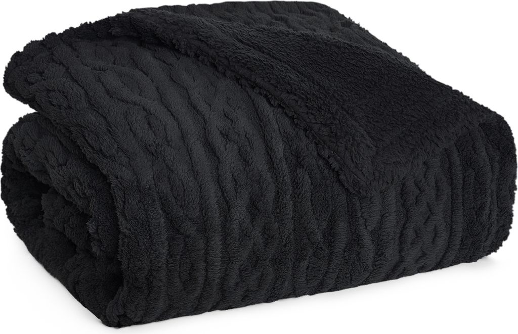 Blumtal Kuscheldecke 220x240 cm mit Zopfstrick-Optik - Fleecedecke mit weicher Sherpa-Innenseite Beige und Weiß