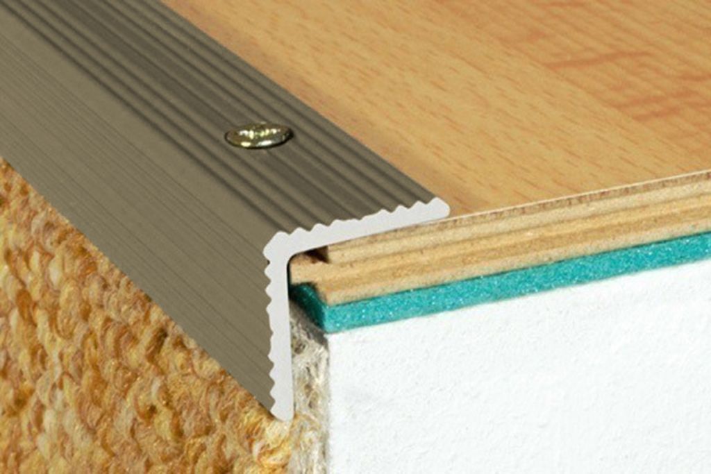 Effector Stufenkantenprofil aus eloxiertem Aluminium - Treppenkanten Schutz - (A35 Champagne) Winkelprofil Treppenkantenprofil Aluwinkel Leiste