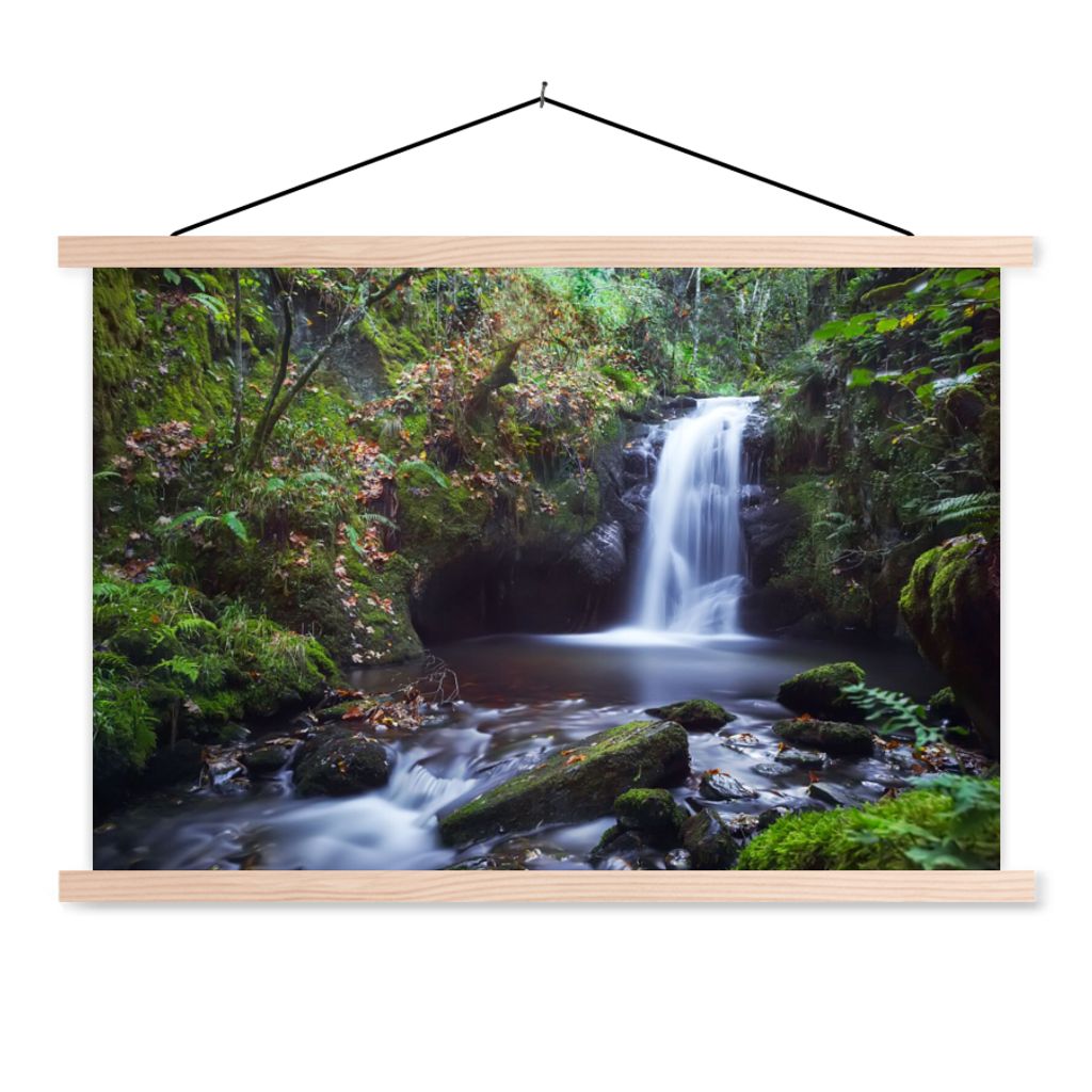 MuchoWow Textilposter Wasserfall - Natur - Wasser 120x80 cm mit holzfarbenen Rahmen - Aufhängeset