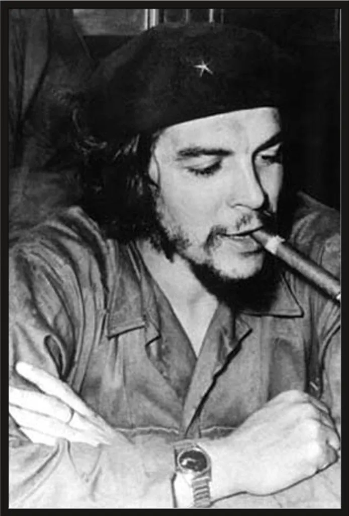 Décoration Murale Che Guevara Cigare : Poster sous Cadre Noir Shinsuke