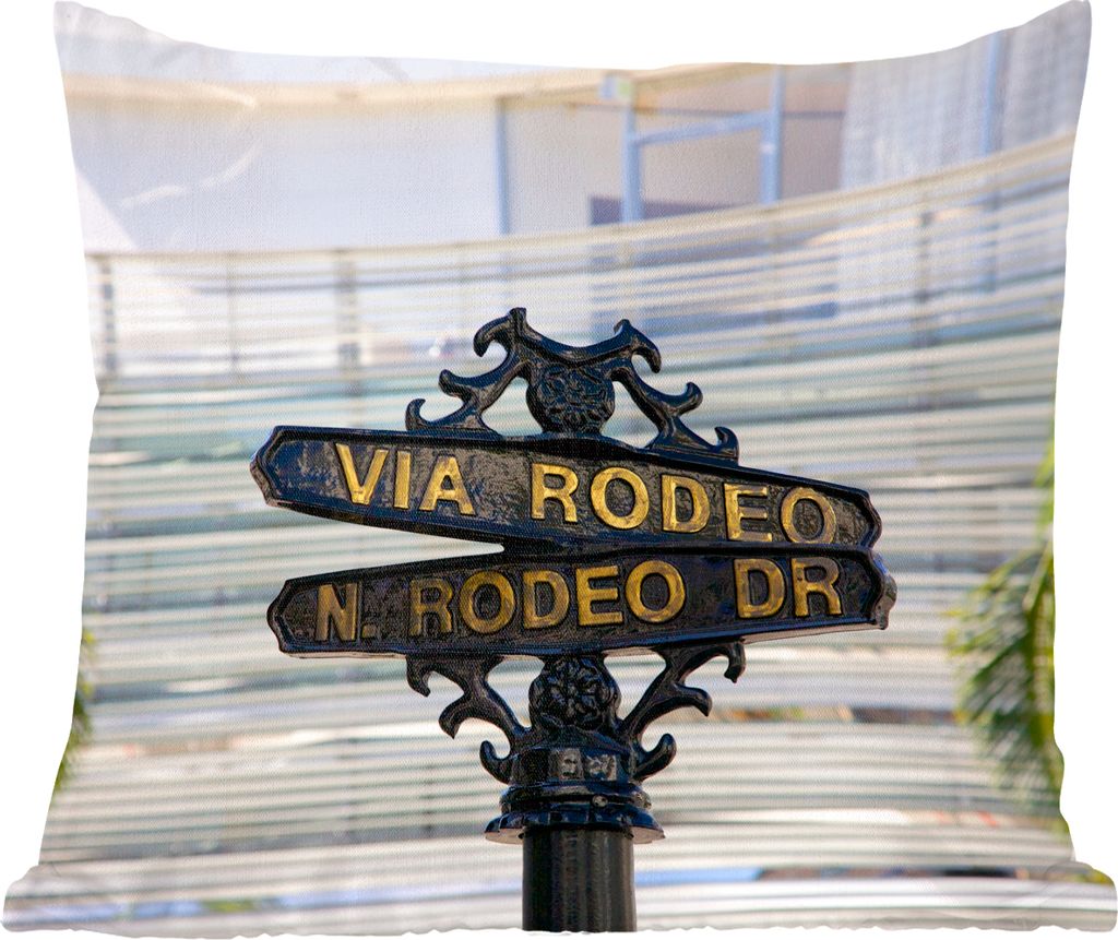 MuchoWow Zierkissen Sofakissen Wohnzimmer Dekokissen 60x60 cm Straßenschild zwischen Palmen in Beverly Hills - Sitzfläche - Foto Polster
