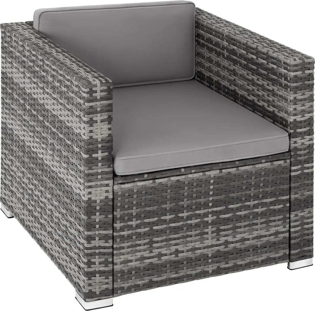 Fauteuil rotin Lignano gris : idéal pour créer un coin lecture cosy