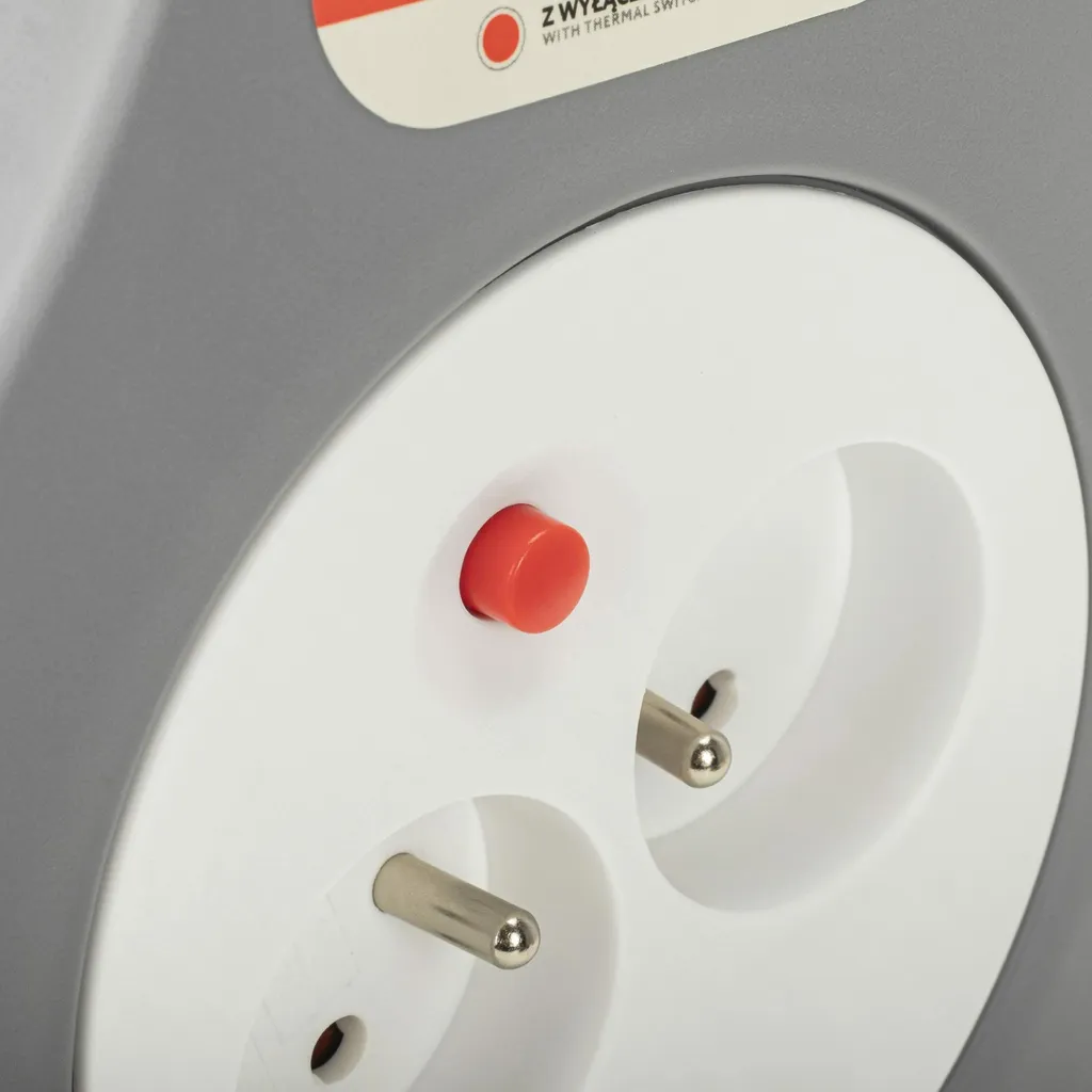 Renkforce Set 4 Prese Radio 433 MHz Con Telecomando – 2000W – Interruttori A Distanza Per Casa