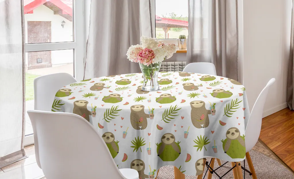 Tovaglia ABAKUHAUS Sloth Cocktails 150cm - Arte e Funzionalità