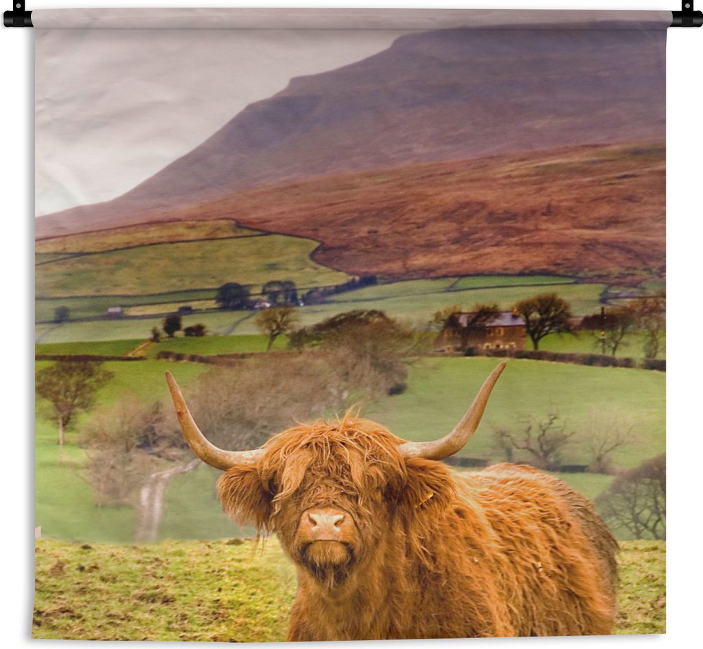 MuchoWow Wandteppich Wandbehang Schottisches Hochlandrind - Berg - Herbst 120x120 cm Tapisserie Dekoration Wandtuch - Modern - Baumwollgewebe