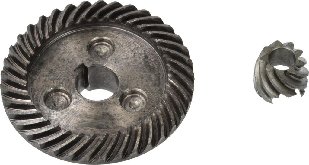 Two metal gears, one large and one small, are shown against a white background.