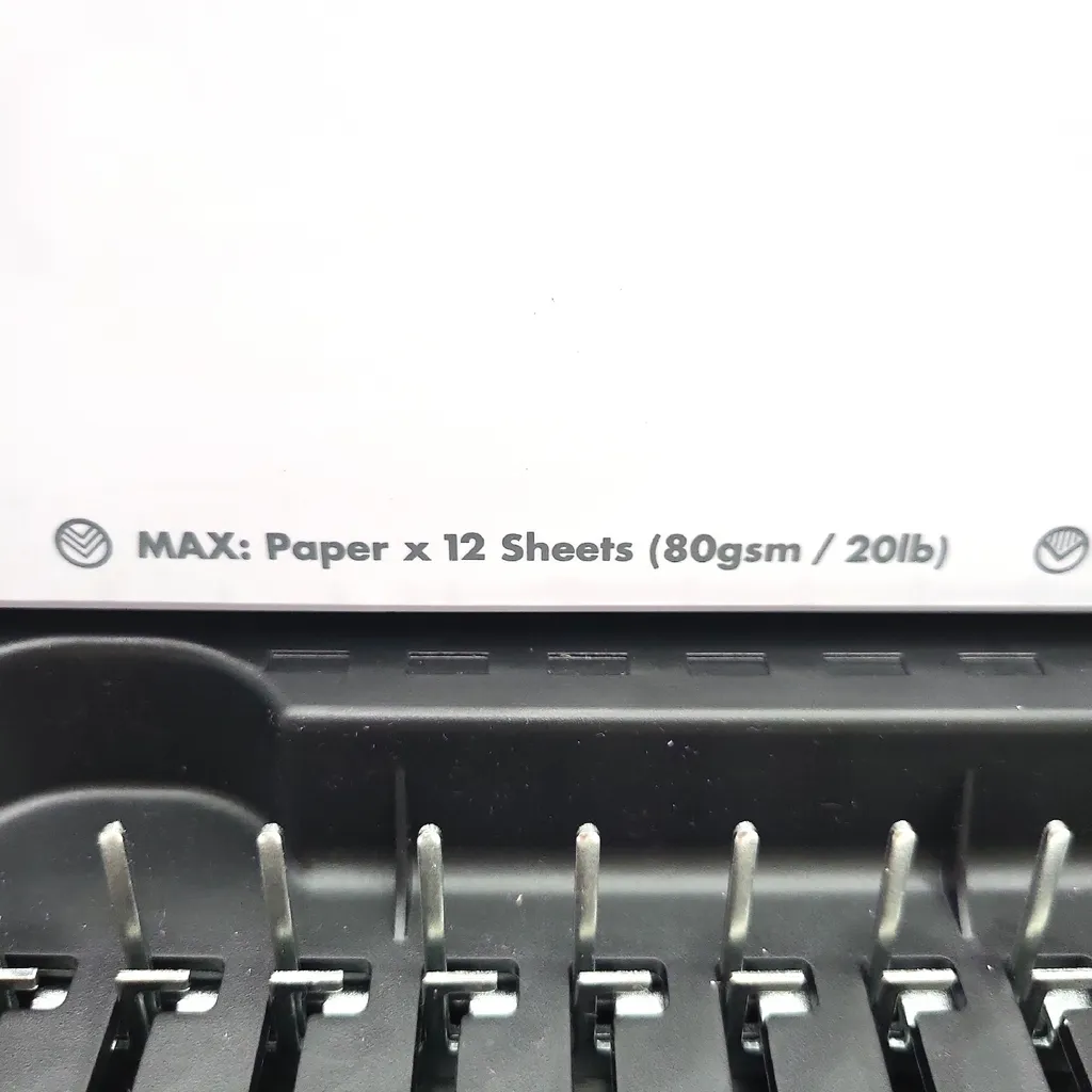 Relieuse de documents A4 Starlet 2+ pour présentations et rapports pro - 11