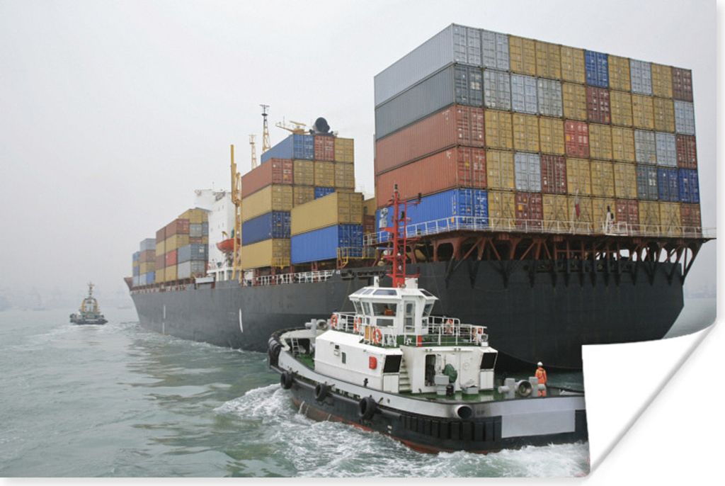 MuchoWow Poster Schlepper fährt längsseits eines Containerschiffs 180x120 cm - Fotoplakat