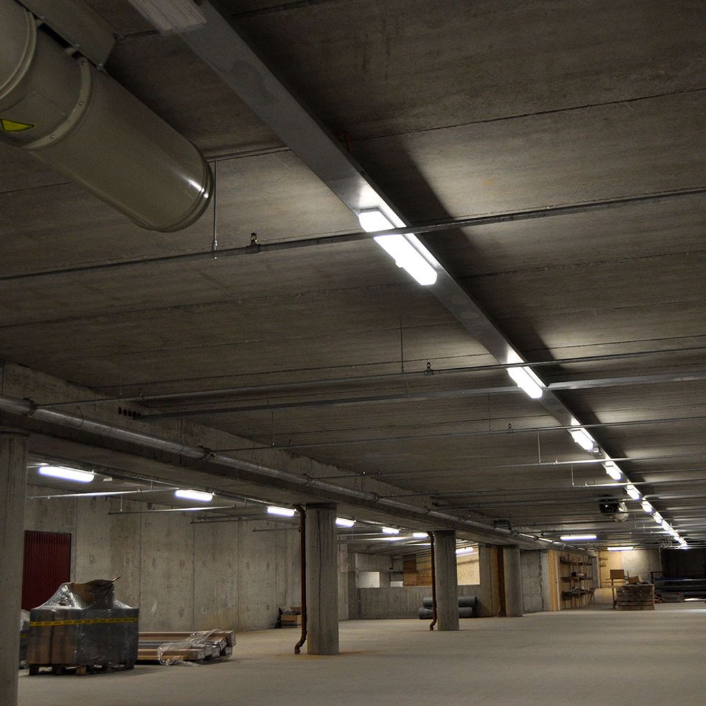 DOTLUX LED-Feuchtraumleuchte SIMPLY IP54 1160mm 51W 4000K IK10