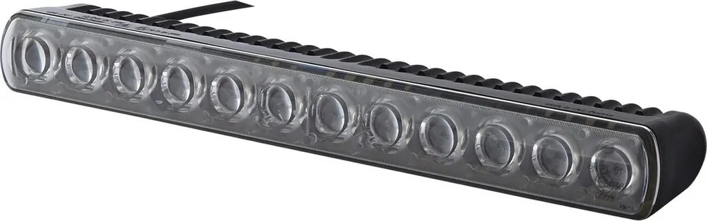 Feux longue portée LED HELLA 2500mm contre le manque de visibilité