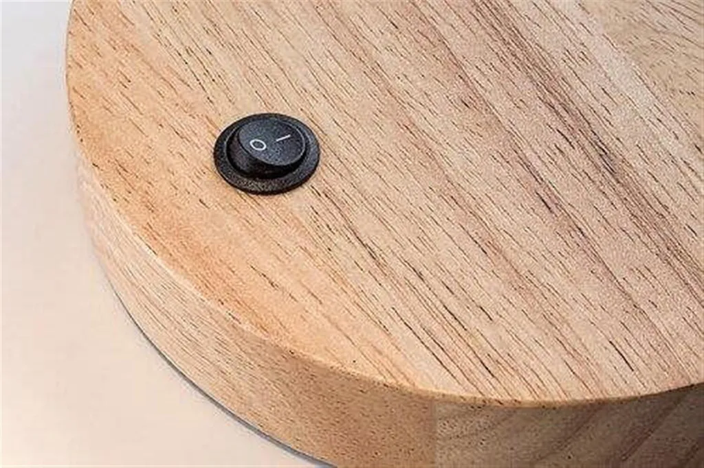 Lampe de bureau stable et anti-reflet E14 Rabalux Ferb socle bois noir