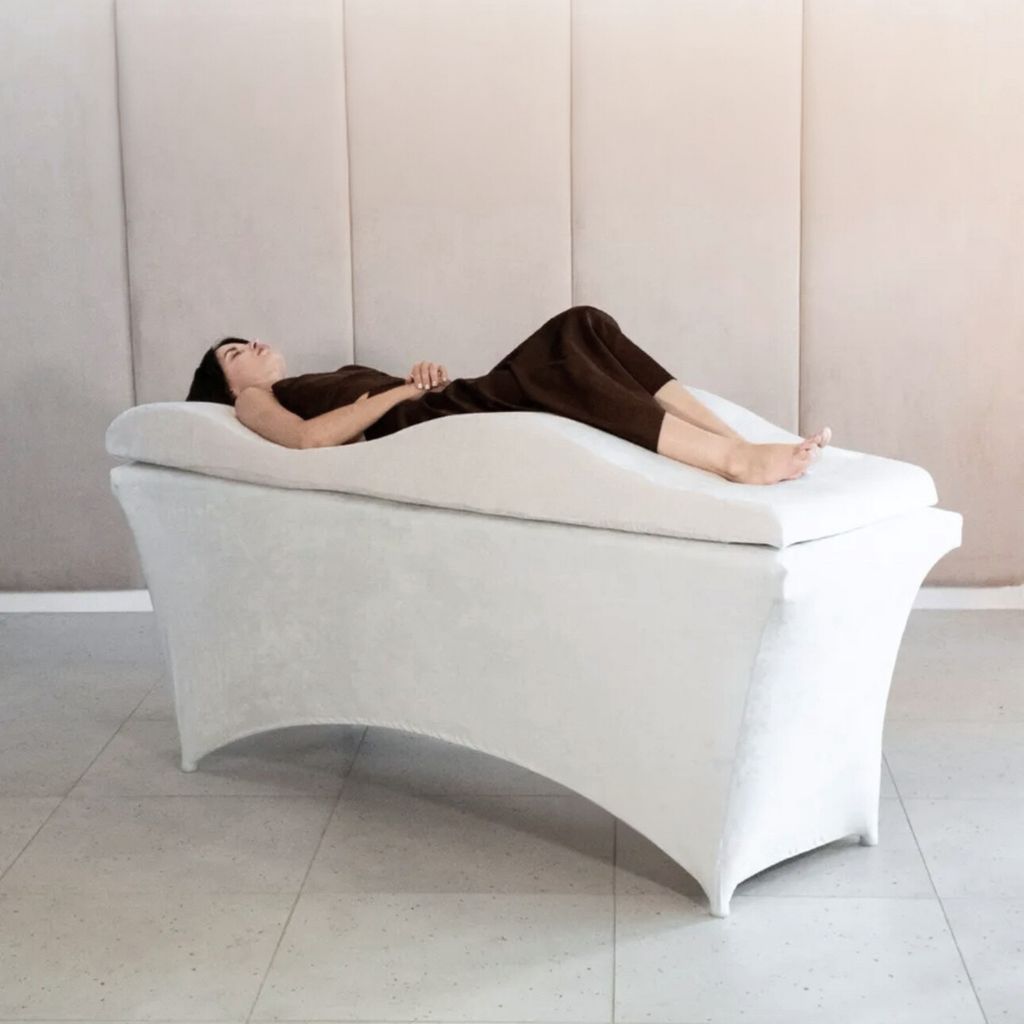 Wellen-Matratze (curved lash bed topper) mit Memory-Schaum und velours Bezug | Für Wimpernverlängerung, PMU & Kosmetikbehandlungen | 180x60 cm, W...