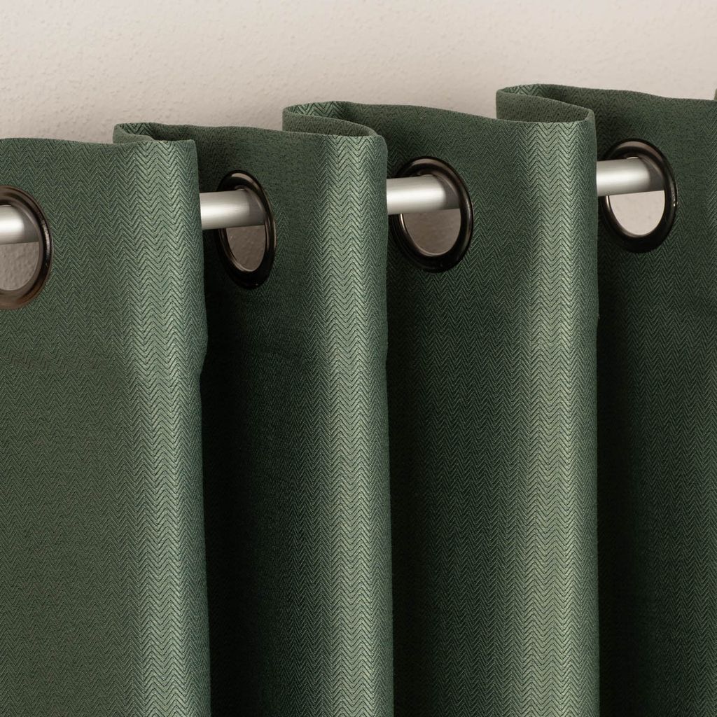 Ösengardine Chevron feine Zickzacklinien abdunkelnd grün schwarz 140x260cm