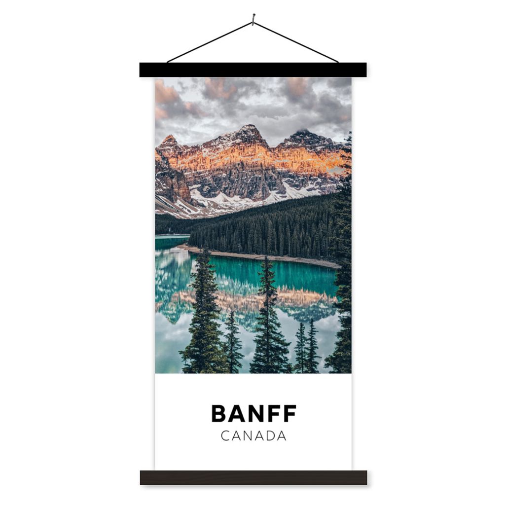 MuchoWow Textilposter Kanada - Berge - Natur - Wasser 40x80 cm mit schwarzem Rahmen - Wandemalerei
