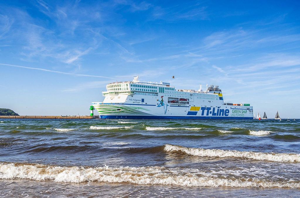 Jochen Schweizer Kurztrip Malmö & Kopenhagen mit Mini Kreuzfahrt für 2; Erlebnis verschenken oder selbst erleben; Gutschein gültig für 2 Personen