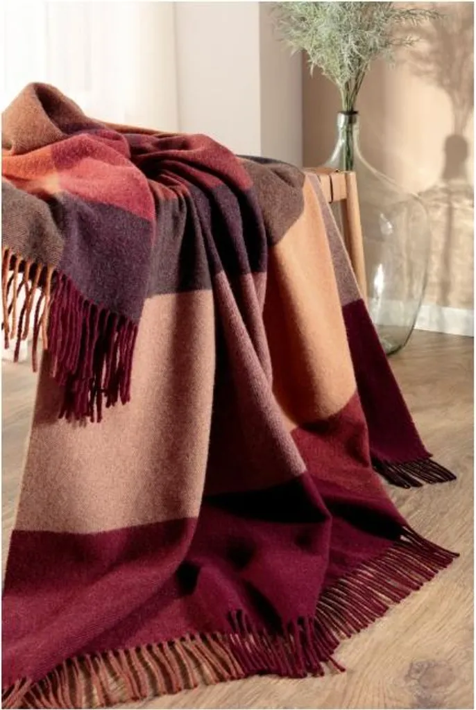 Plaid à Franges de Qualité Supérieure 130x170 cm - Couleur Rouge Ruby - 8