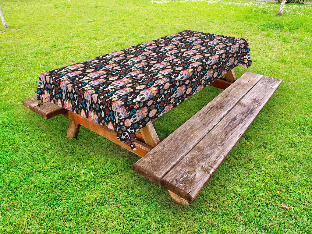 ABAKUHAUS Zuckerschädel Tischdecke Outdoor, Funky und festliche Muster mit Spooky Skulls Floral Kränze Herzen, Schwarz und Mehrfarbig, 145x305cm