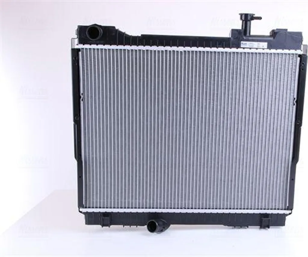 Radiateur de refroidissement moteur pour Nissan NT400 et Cabstar OE 21400MB