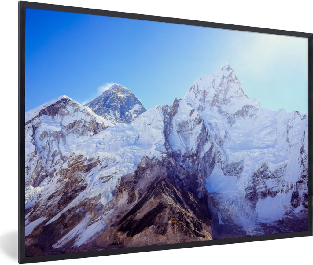 MuchoWow Gerahmtes Poster Schneebedeckte Berge mit Mt. Everest und Mt. kala Patthar im Himalaya, Nepal 30x20 cm - Poster mit Schwarzem Bilderrahm...