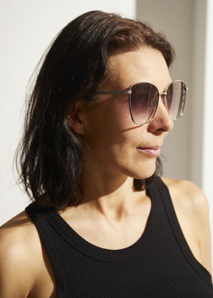 LASCANA Sonnenbrille silberfarben Größe