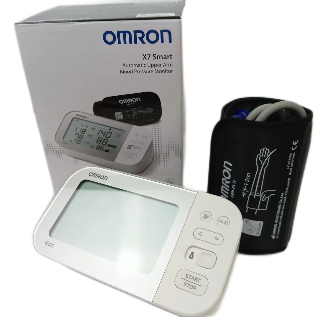 Tensiomètre OMRON X7 Smart Bluetooth Détection AFib et Brassard Confort