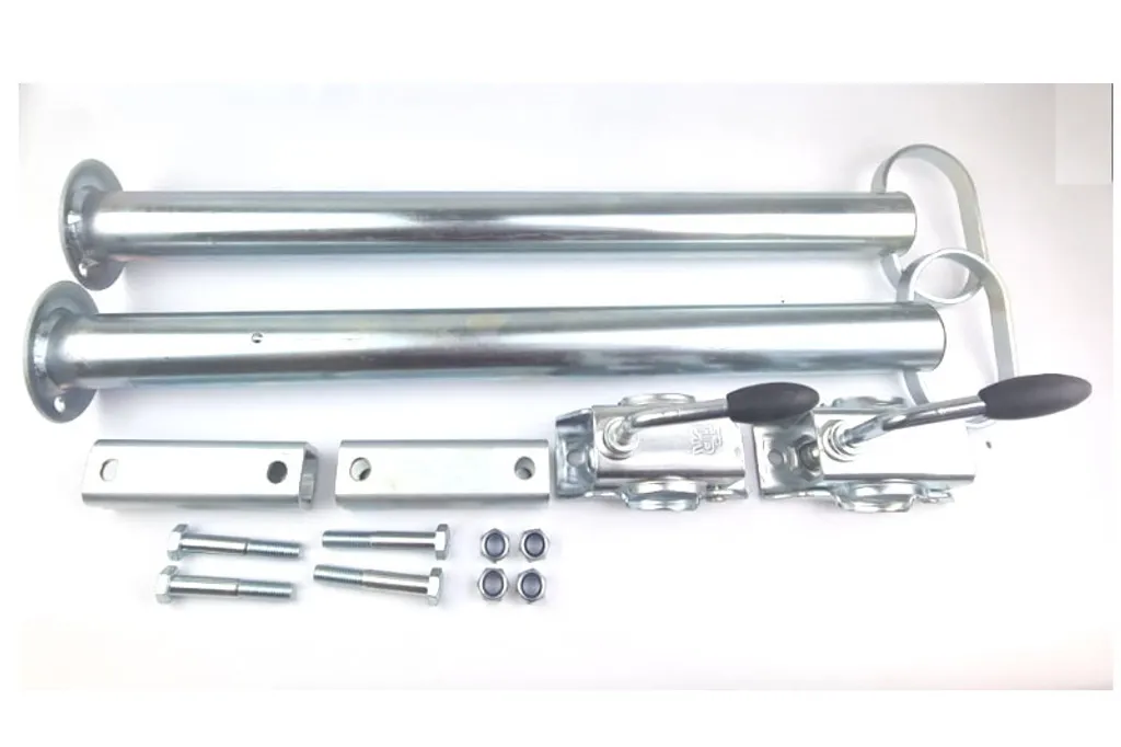Kit Supporti Roulotte e Rimorchio 700mm - 2 Pezzi con Morsetti 48mm