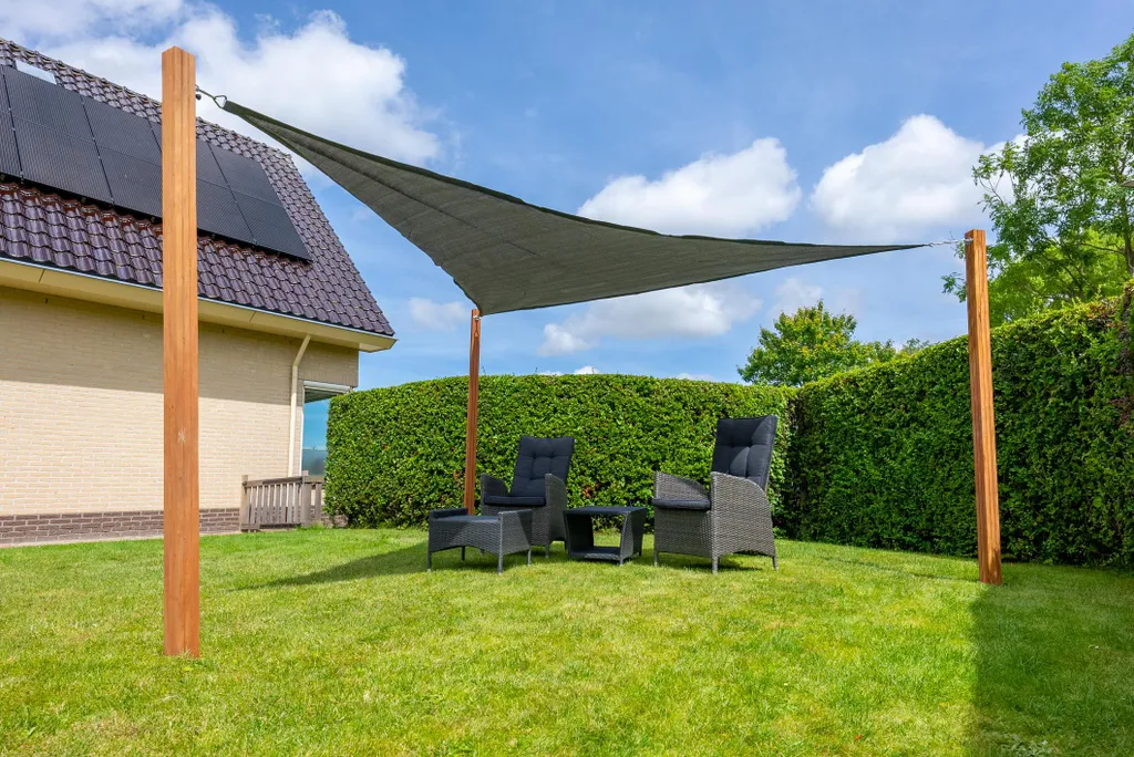 Voile d'ombrage triangulaire 4x4x4 m anthracite HD 320g/m² - Unité - 3
